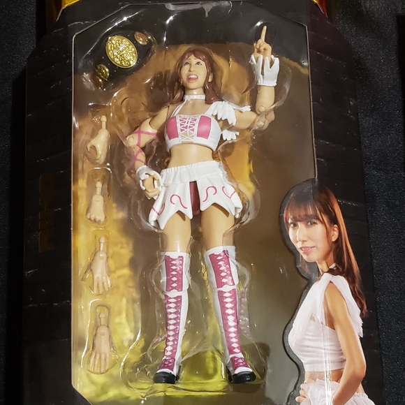 AEW Unrivaled Series 3 full set - Picture 5 of 6